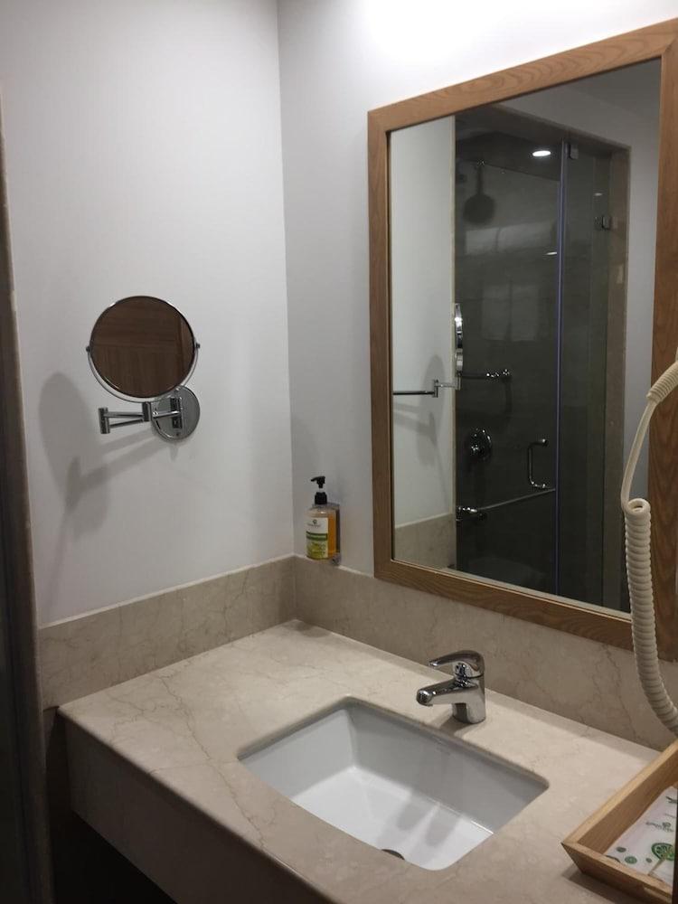 Red Fox By Lemon Tree Hotels, Sector 60, Gurugram Gurgaon Luaran gambar