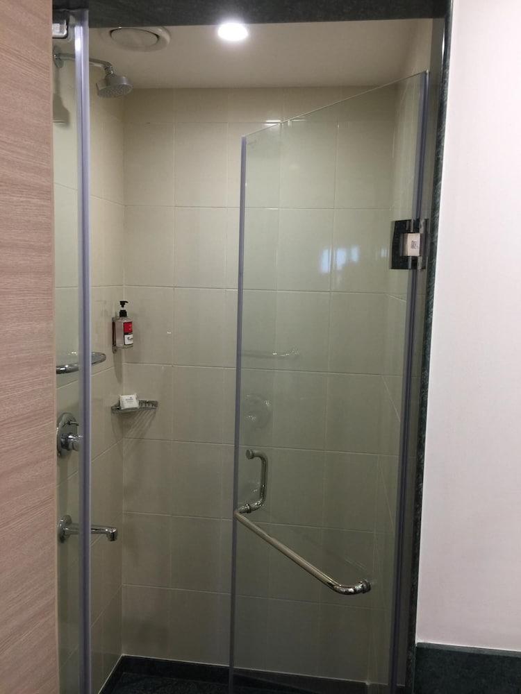 Red Fox By Lemon Tree Hotels, Sector 60, Gurugram Gurgaon Luaran gambar